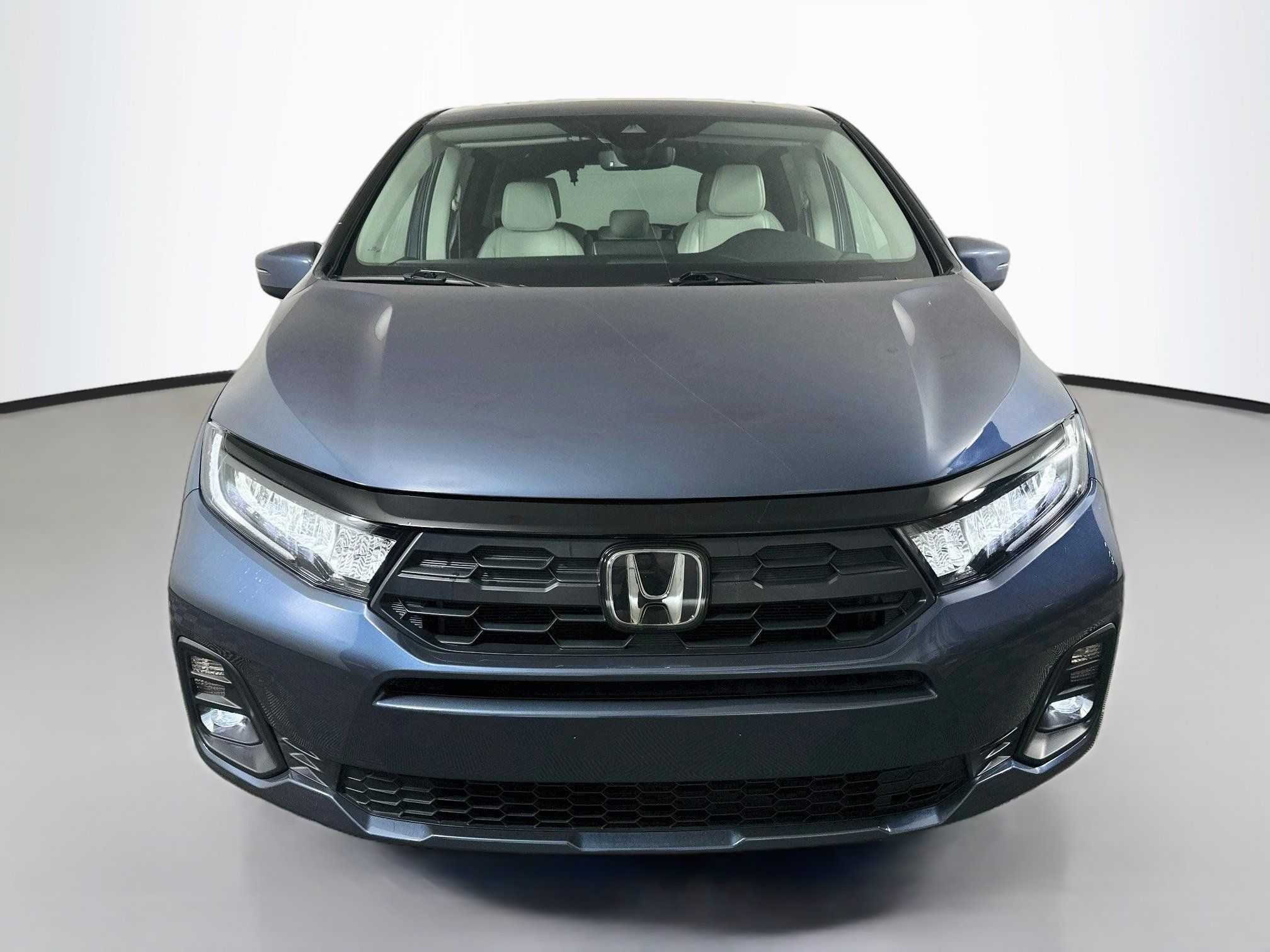 Used 2025 Honda Odyssey EX-L image 2
