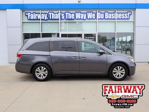Used 2016 Honda Odyssey SE image 1