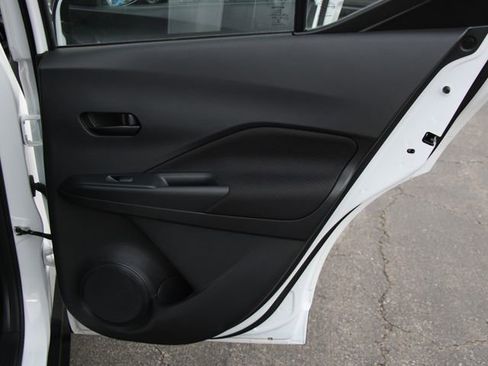 Certified 2025 Nissan Kicks Play S FWD image 28