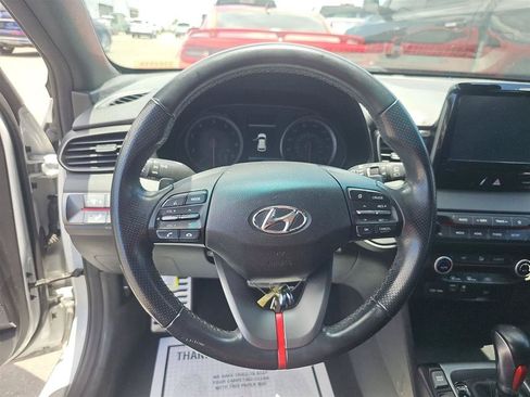 Used 2019 Hyundai Veloster Turbo FWD image 10