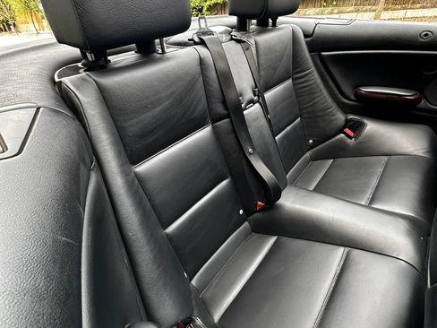Used 2006 BMW 330Ci Convertible image 34