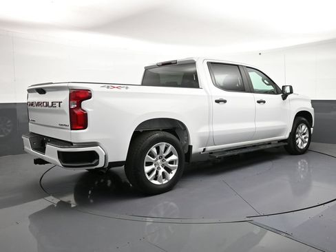 Used 2021 Chevrolet Silverado 1500 Custom AWD/4WD image 5