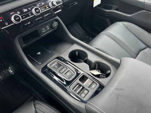 New 2025 Honda Pilot EX-L image 25