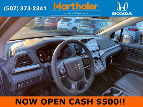 New 2026 Honda Odyssey EX-L image 10