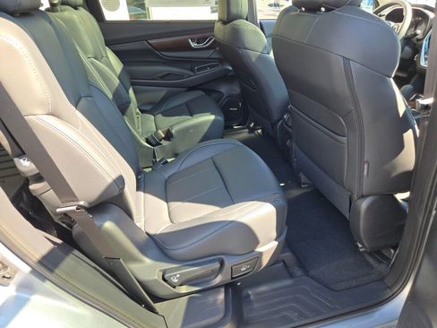 New 2025 Subaru Ascent Touring image 9