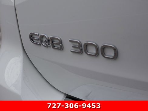 Certified 2023 Mercedes-Benz EQB 300 4MATIC w/ Pinnacle Package image 9