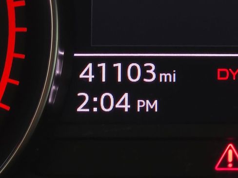 Used 2022 Audi Q5 2.0T Premium w/ Convenience Package image 40