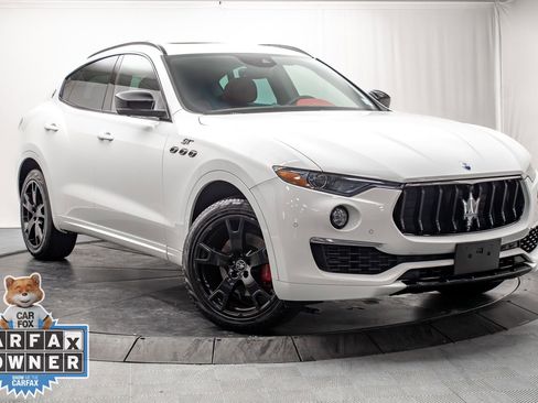 Used 2022 Maserati Levante GT image 1
