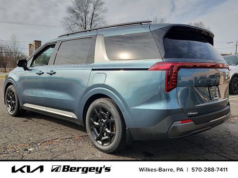 New 2026 Kia Carnival SX Prestige FWD image 4