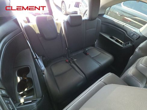Used 2022 Honda Odyssey Touring image 6
