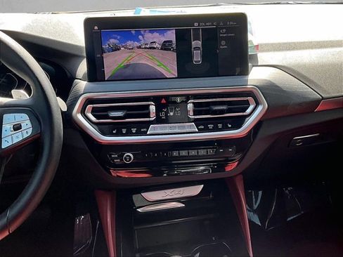 Used 2022 BMW X4 xDrive30i w/ Premium Package 2 AWD/4WD image 8