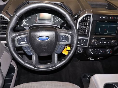 Used 2018 Ford F150 XLT w/ Equipment Group 302A Luxury image 19