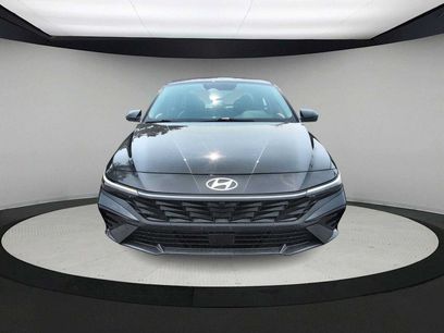 Used 2024 Hyundai Elantra Limited
