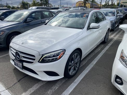 Used 2018 Mercedes-Benz CLA 250 image 2