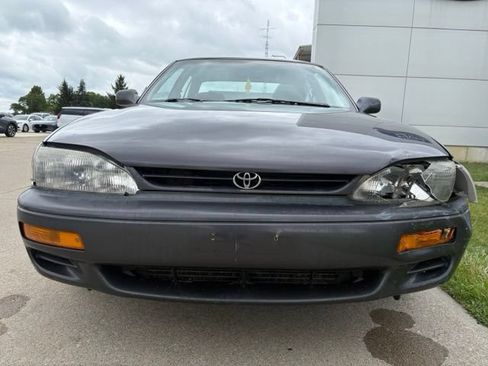 Used 1996 Toyota Camry DX FWD image 7