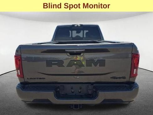 Used 2025 RAM 2500 Limited AWD/4WD image 7