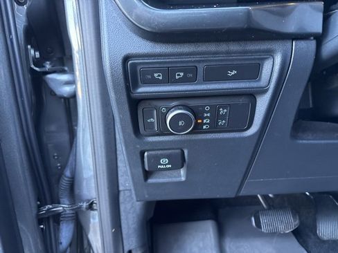 Used 2022 Ford F150 XLT w/ Equipment Group 302A High image 25