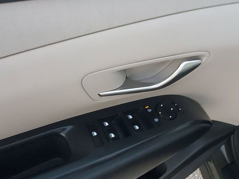 Used 2025 Hyundai Tucson SEL image 47