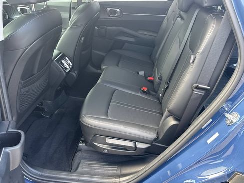 Used 2024 Kia Sorento S w/ Panoramic Sunroof Package FWD image 20