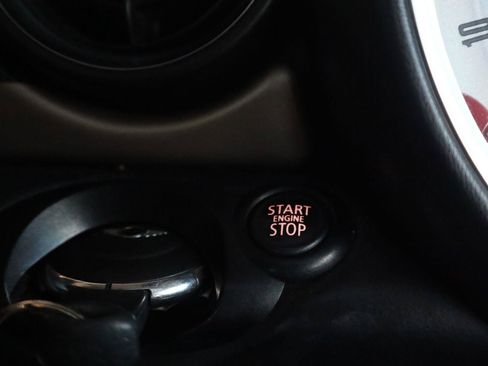 Used 2013 MINI Cooper Clubman S w/ Premium Pkg 2 FWD image 31