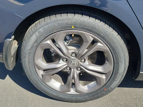 Certified 2024 Honda Accord EX image 7