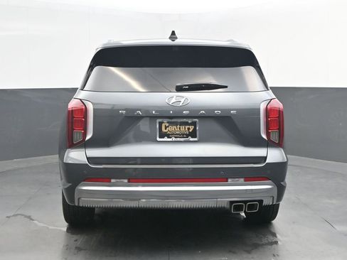 Used 2023 Hyundai Palisade Calligraphy FWD image 6