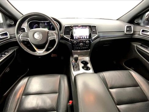 Used 2020 Jeep Grand Cherokee Limited image 15