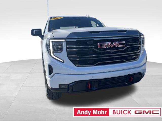 Used 2023 GMC Sierra 1500 AT4 w/ AT4 Premium Package AWD/4WD image 2