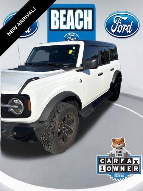 Used 2025 Ford Bronco Outer Banks w/ Black Appearance Package AWD/4WD image 1