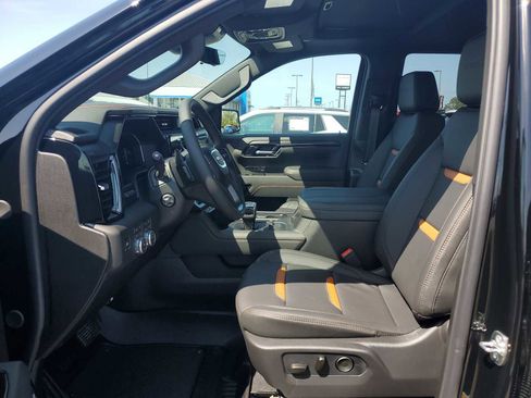 New 2026 GMC Sierra 1500 AT4 w/ Technology Package AWD/4WD image 13