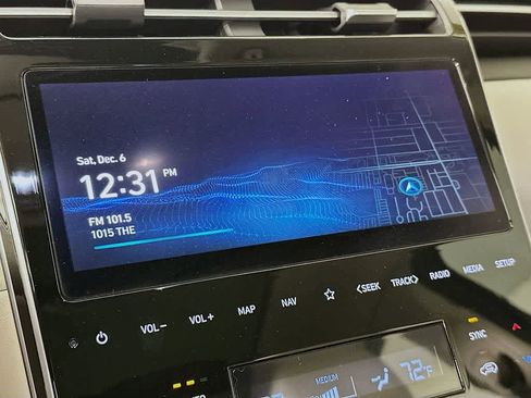 Used 2022 Hyundai Tucson Limited image 16