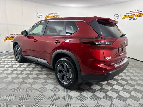 New 2026 Nissan Rogue SV image 3