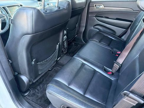 Used 2017 Jeep Grand Cherokee Limited AWD/4WD image 15