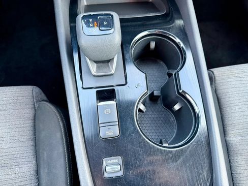 Used 2023 Nissan Rogue SV FWD image 24