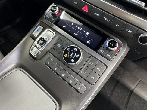 Used 2025 Hyundai Palisade Calligraphy AWD/4WD image 22