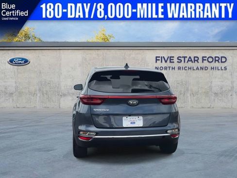 Used 2022 Kia Sportage LX AWD/4WD image 9