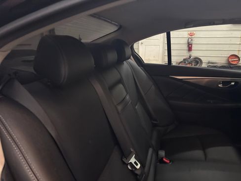 Used 2015 INFINITI Q50 Premium AWD/4WD image 33