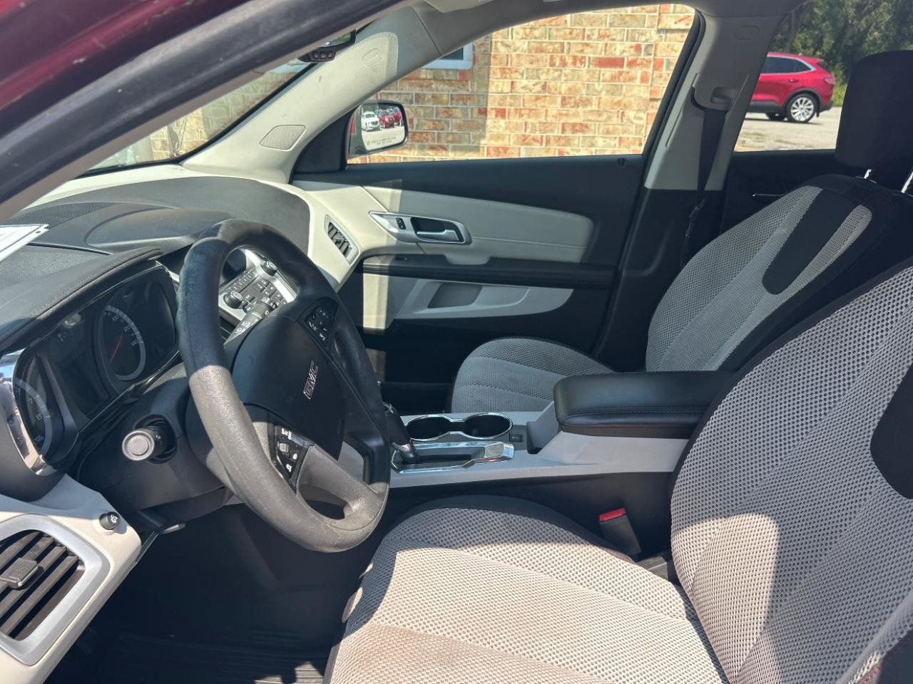 Used 2017 GMC Terrain SLE AWD/4WD image 17
