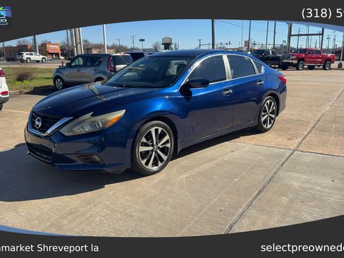 Used 2017 Nissan Altima 2.5 SR image 2