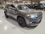 Used 2019 Jeep Cherokee Latitude Plus w/ Cold Weather Group image 4