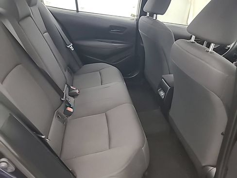 Used 2025 Toyota Corolla LE FWD image 18