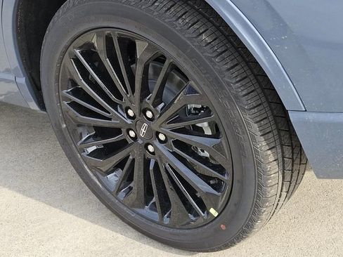 New 2026 Lincoln Corsair Premiere image 8