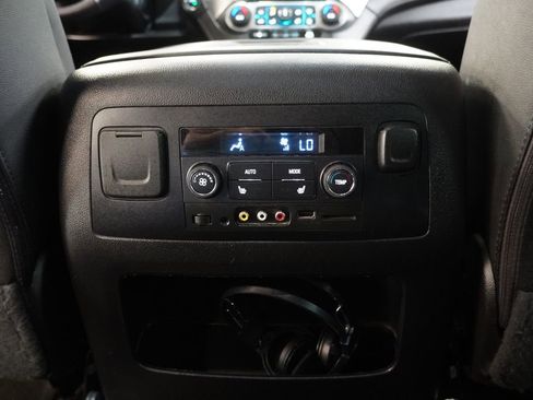 Used 2016 Chevrolet Tahoe LT AWD/4WD image 35