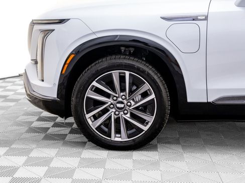 New 2026 Cadillac Vistiq Sport image 35