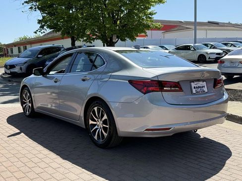 Used 2017 Acura TLX w/ Technology Package FWD image 4