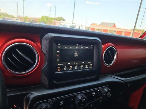 Used 2019 Jeep Wrangler Unlimited Rubicon image 29