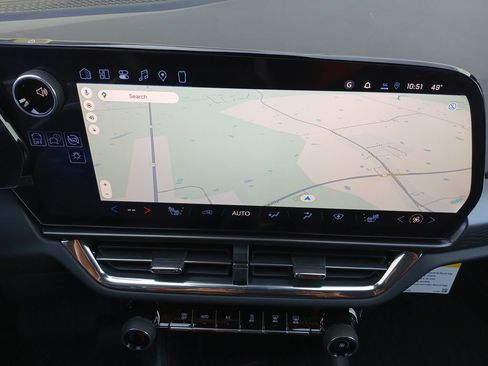 New 2026 Chevrolet Equinox EV LT w/ Comfort Package FWD image 14