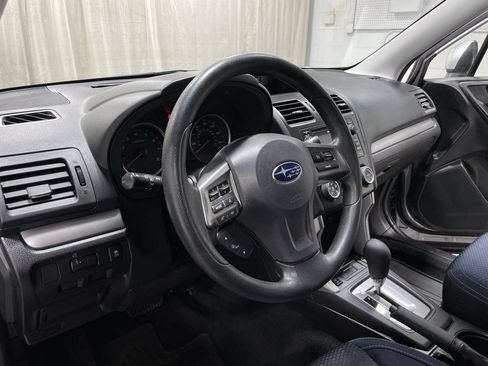 Used 2015 Subaru Forester 2.5i Premium w/ All-Weather Package AWD/4WD image 10