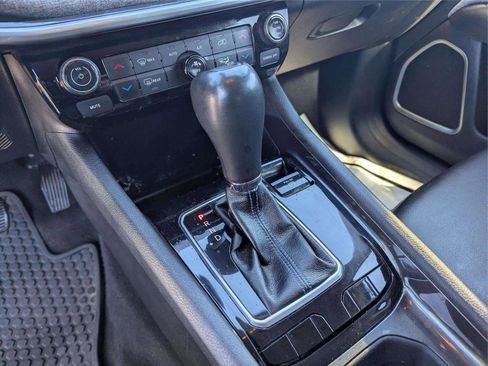 Used 2022 Jeep Compass Latitude w/ Convenience Group FWD image 20