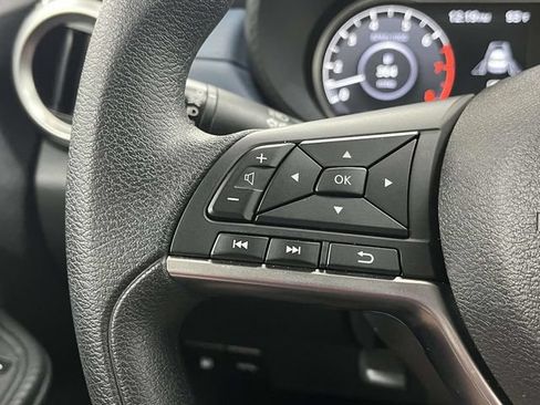 Used 2025 Nissan Versa SV FWD image 28